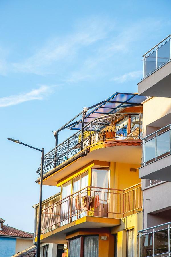 Nessebar'S New Town Top Centre 2-Bdr Apartment By Flаt Manаger Eksteriør billede
